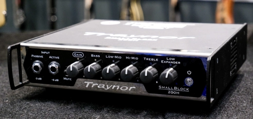 Traynor - TRAYNOR 200W/4OHM MICRO HEAD CLAS D